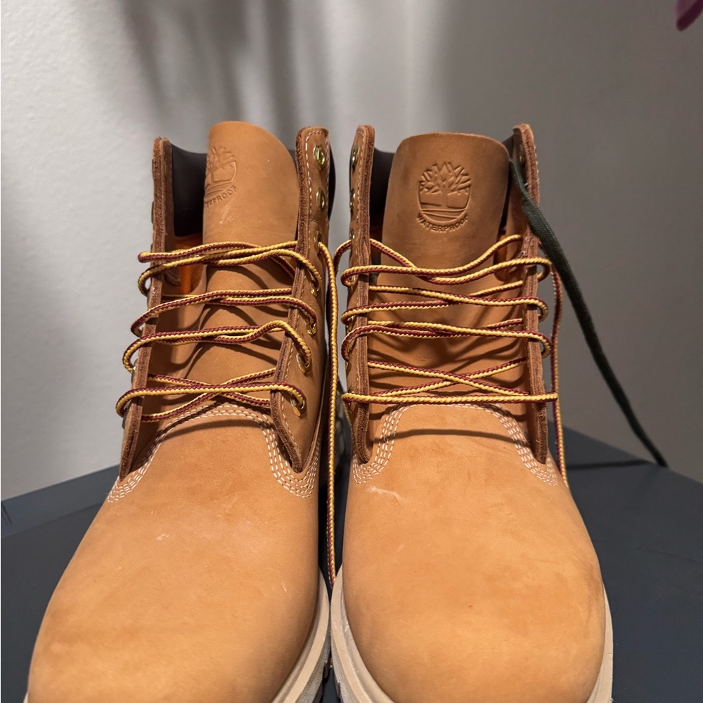 Timberland Men's Light Brown Lace-Up Boots